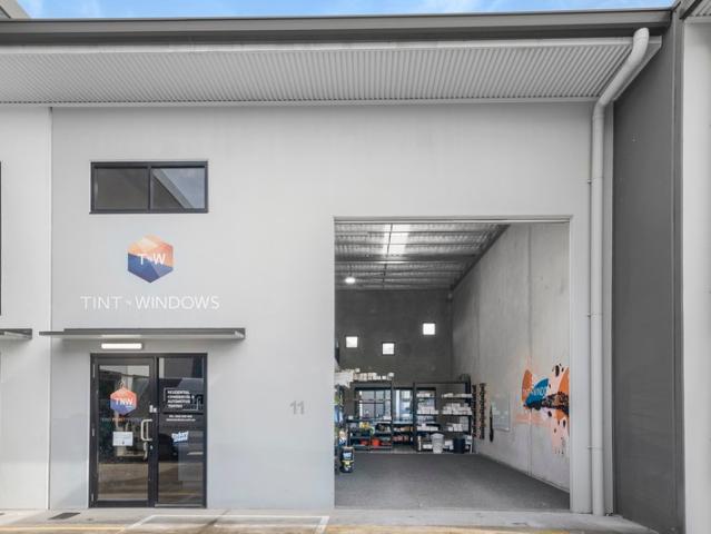 Warehouse for rent in Kings Creek, Queensland