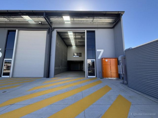 Warehouse for rent in Toowoomba, Queensland