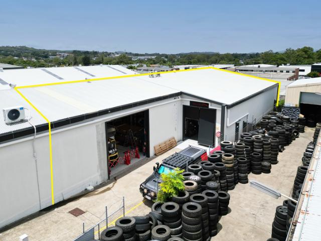 Warehouse for rent in Toombul, Queensland