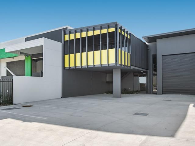 Warehouse for rent in Kings Creek, Queensland