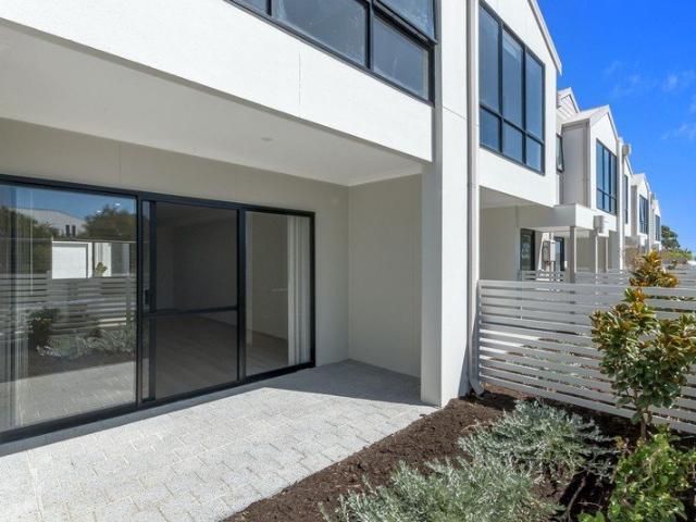 Townhouse for sale in Girrawheen, Western Australia