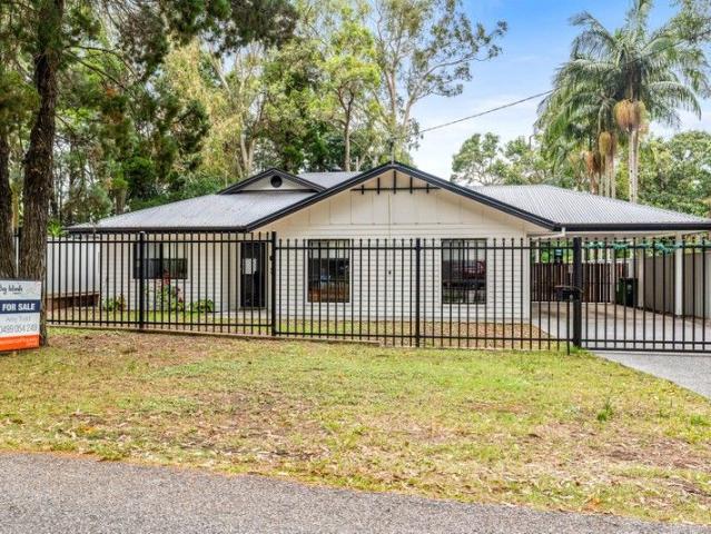 House for sale in Macleay Island, Queensland