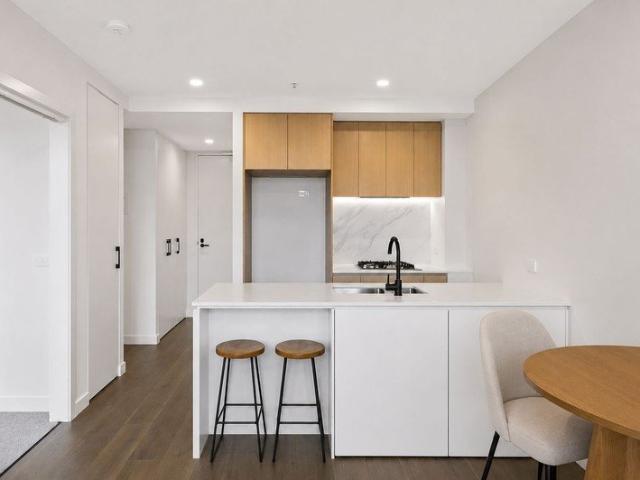 Apartment for sale in Ivanhoe, Melbourne