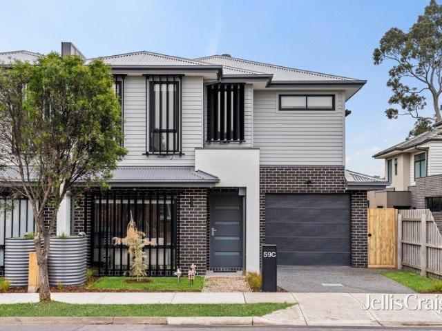 Townhouse for sale in Camerons Creek, Victoria