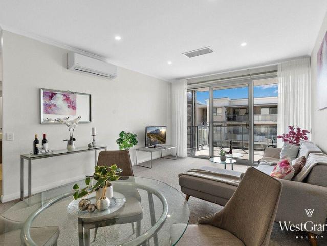 Apartment for sale in Atwell, Western Australia