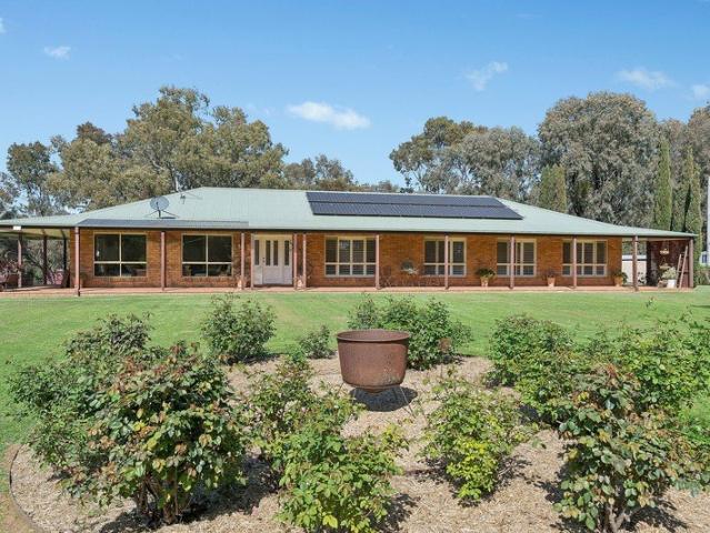 House for sale in Narrandera, Narrandera Shire Council
