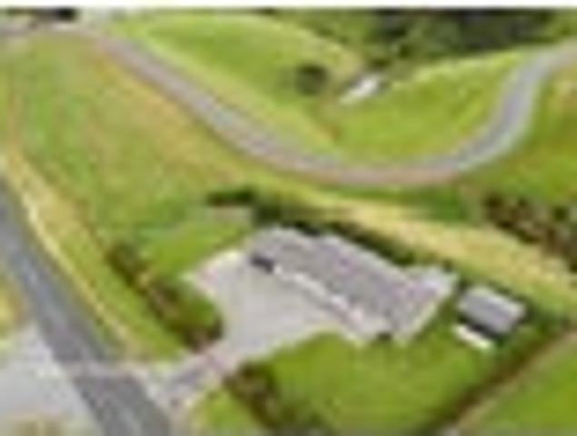 House for sale in Halcombe