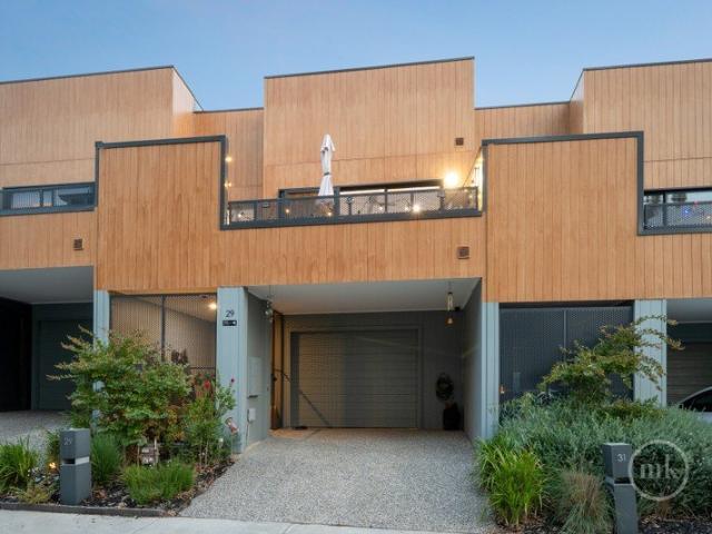 Townhouse for sale in Camerons Creek, Victoria