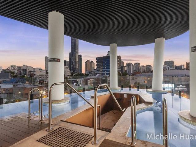 Apartment for sale in Toombul, Queensland