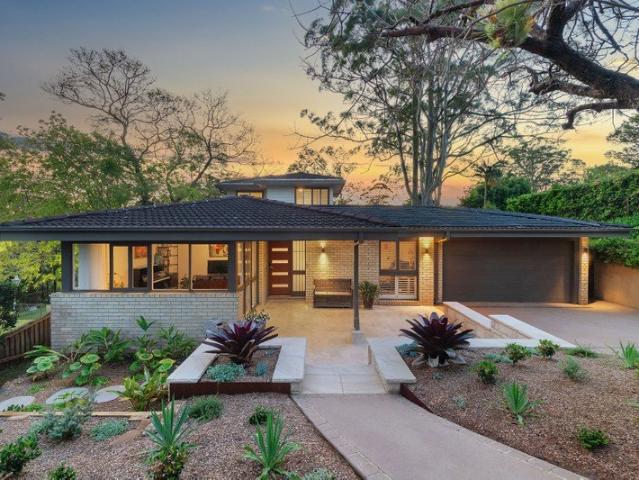 House for sale in Upper North Shore, Sydney