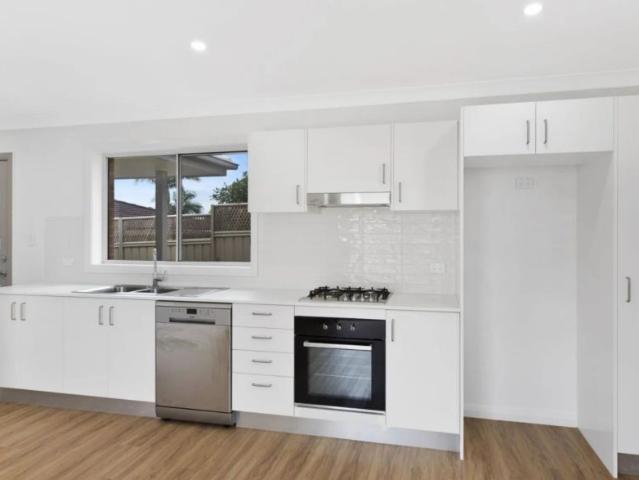 House for rent in Bateau Bay, New South Wales