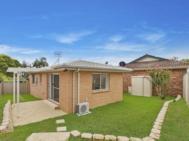 House for rent in Bateau Bay, New South Wales