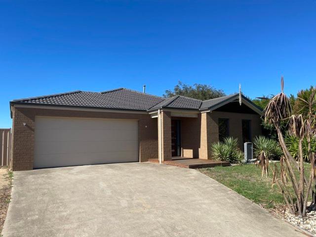 House for rent in Kialla, Victoria