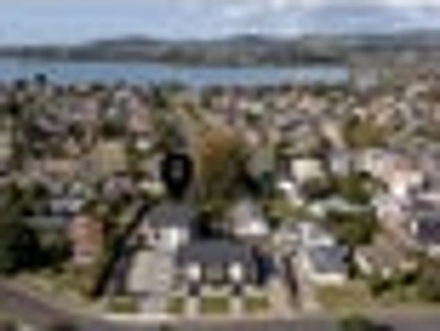Townhouse for sale in Parkvale