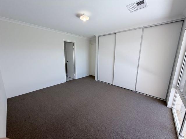 House for rent in Kardinya, Western Australia