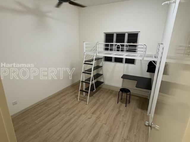 Apartment for rent in Tanjong Sepat, Selangor