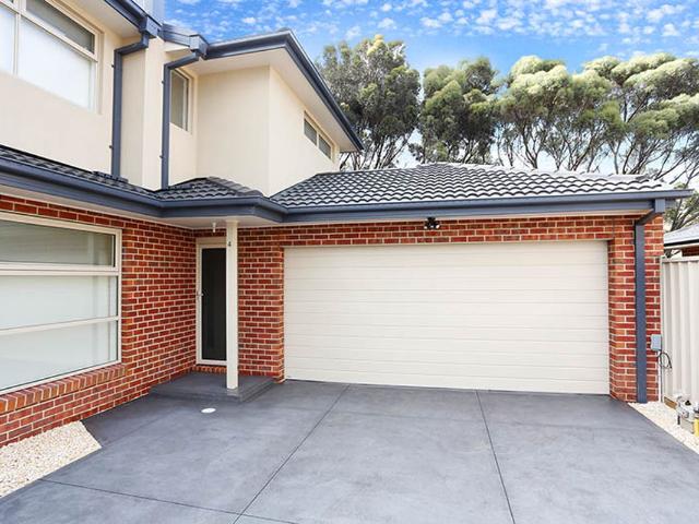 Townhouse for rent in Camerons Creek, Victoria