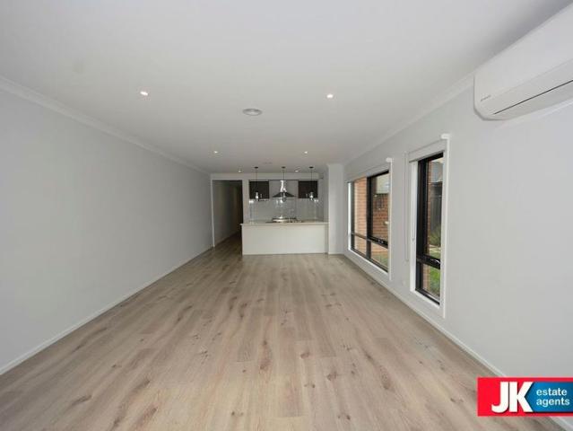 Townhouse for rent in Camerons Creek, Victoria