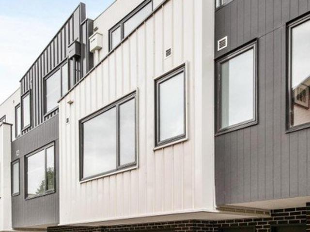 Townhouse for sale in Camerons Creek, Victoria