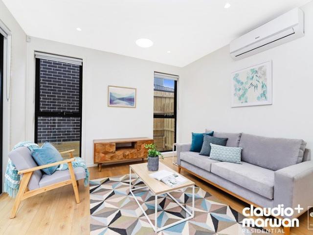 Townhouse for rent in Glenroy, Melbourne