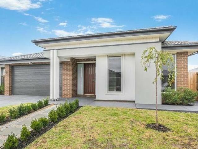 House for rent in Victoria