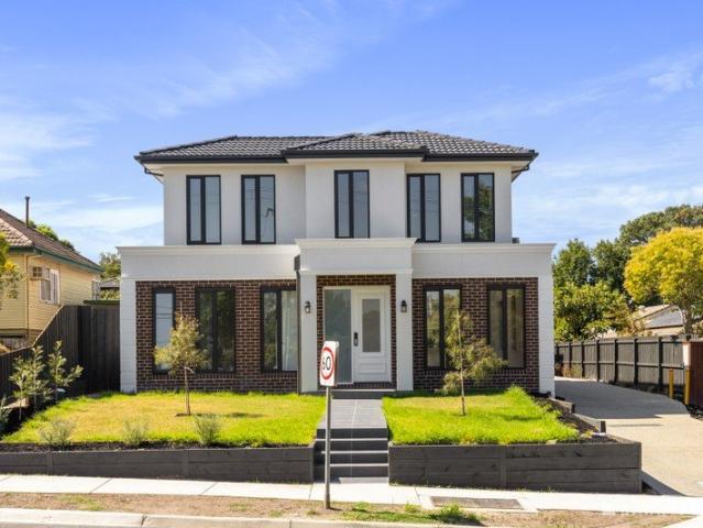 Townhouse for rent in Camerons Creek, Victoria