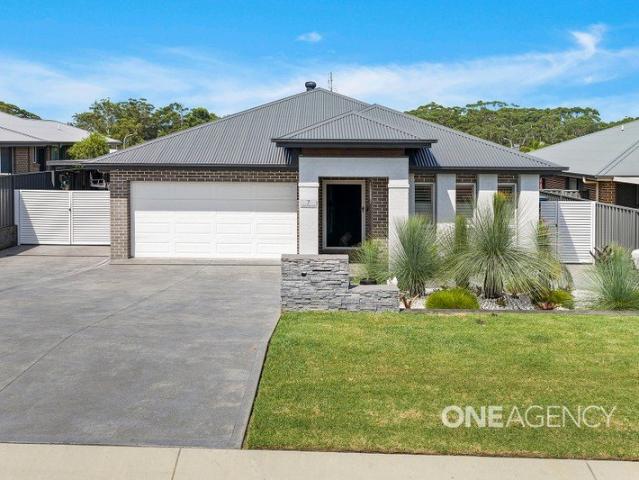 House for sale in Sussex Inlet, New South Wales