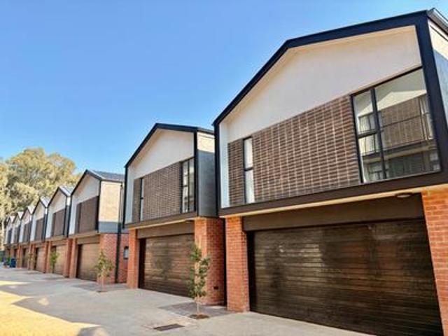 Townhouse for sale in Pretoria, City of Tshwane Metropolitan Municipality