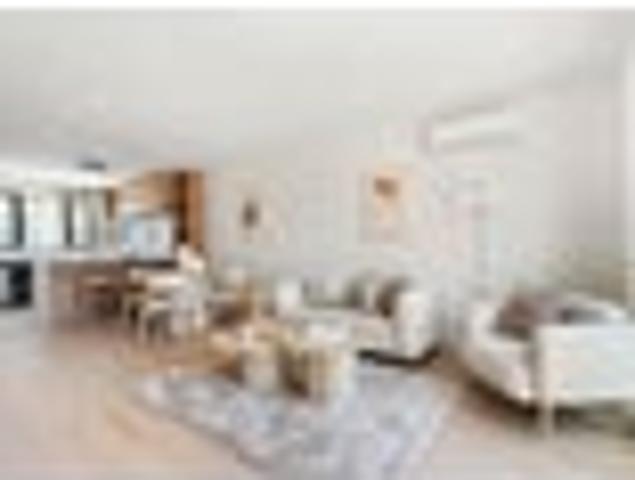 House for sale in Paremoremo