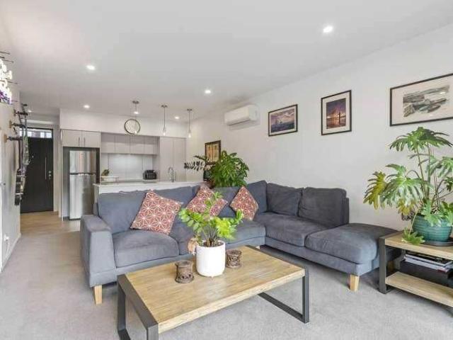 Townhouse for rent in Pine Harbour, Franklin