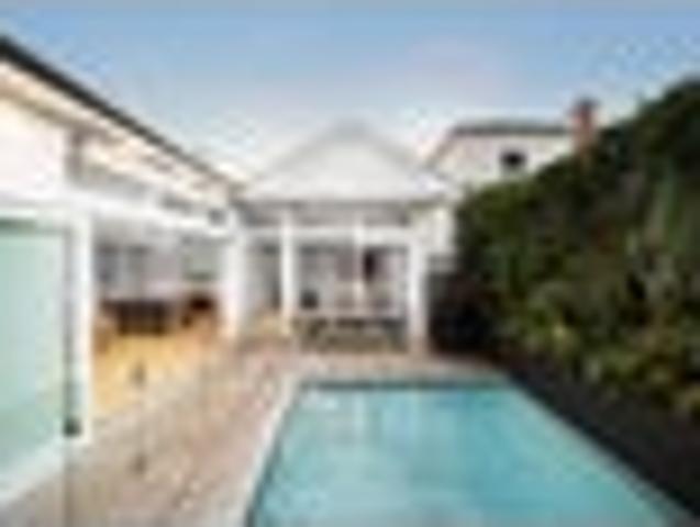 House for sale in Auckland, Oroua County