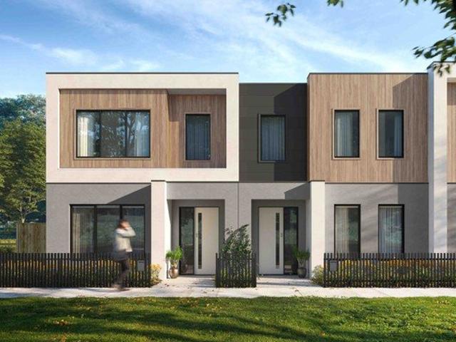 Townhouse for sale in Mount Atkinson, Melbourne