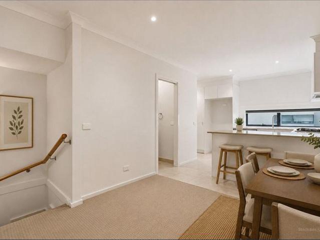 Townhouse for rent in Camerons Creek, Victoria