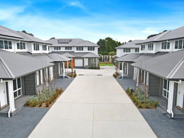 Townhouse for rent in Manchester Square, New South Wales