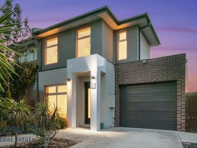 Townhouse for sale in Camerons Creek, Victoria