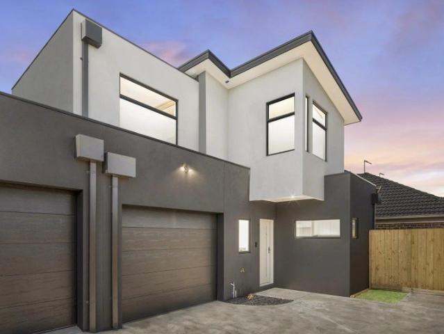 Townhouse for sale in Camerons Creek, Victoria