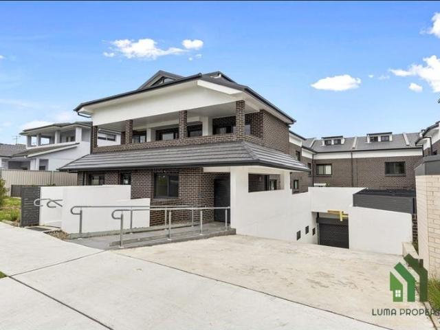 Villa for rent in Sydney, New South Wales
