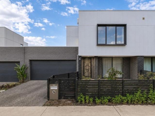 Townhouse for rent in Camerons Creek, Victoria