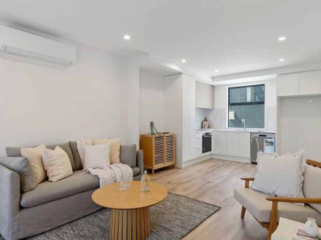 Townhouse for rent in Saint Albans, Fendalton-Waimari-Harewood Community