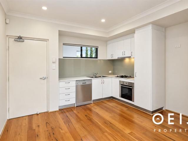 Apartment for sale in Cloverdale, Western Australia