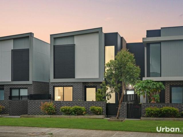 Townhouse for sale in Sydney, New South Wales