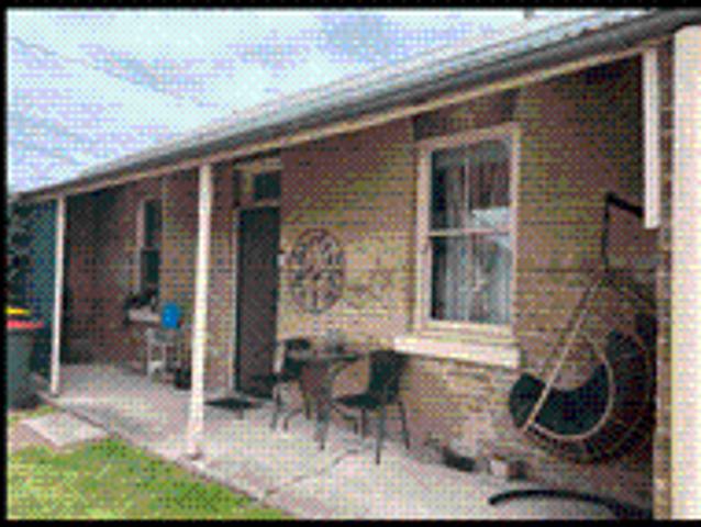 House for rent in Brisbane Grove, New South Wales