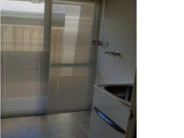 Townhouse for rent in Ashby, Western Australia