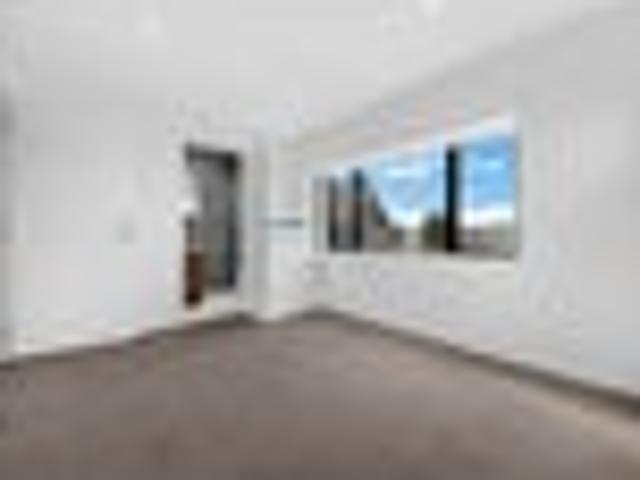 Townhouse for sale in Manurewa