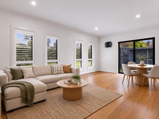 Townhouse for rent in Mount Waverley, Melbourne
