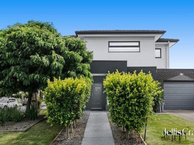 Townhouse for sale in Camerons Creek, Victoria