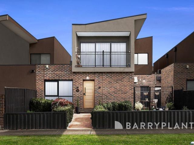 Townhouse for sale in Camerons Creek, Victoria