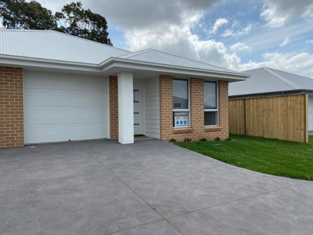Duplex for rent in Ambergate, New South Wales