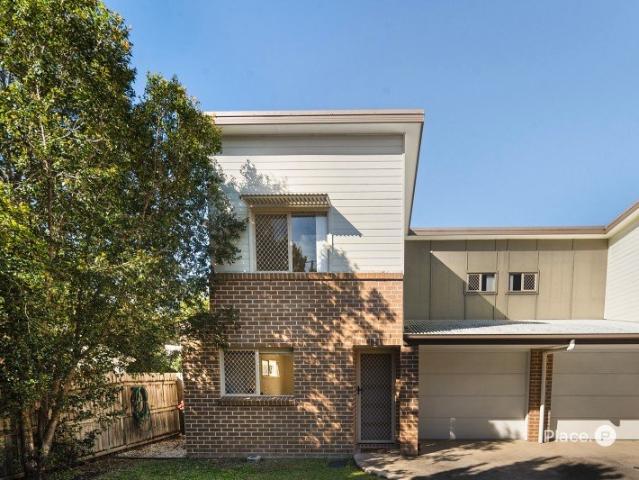 Townhouse for sale in Toombul, Queensland