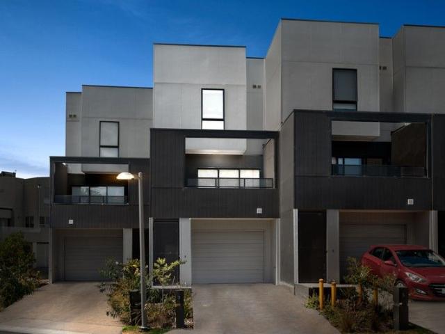 Townhouse for sale in Camerons Creek, Victoria